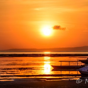 Lever du soleil vue de la plage de Sanur Lever du soleil vue de la plage de Sanur