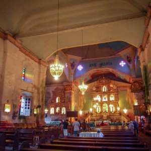 Intérieur de l'Église de Baclayon